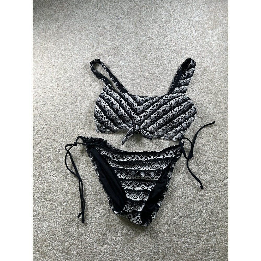Mossimo Women's Black White Lace Bikini Medium‎ Nylon Spandex Swimwear